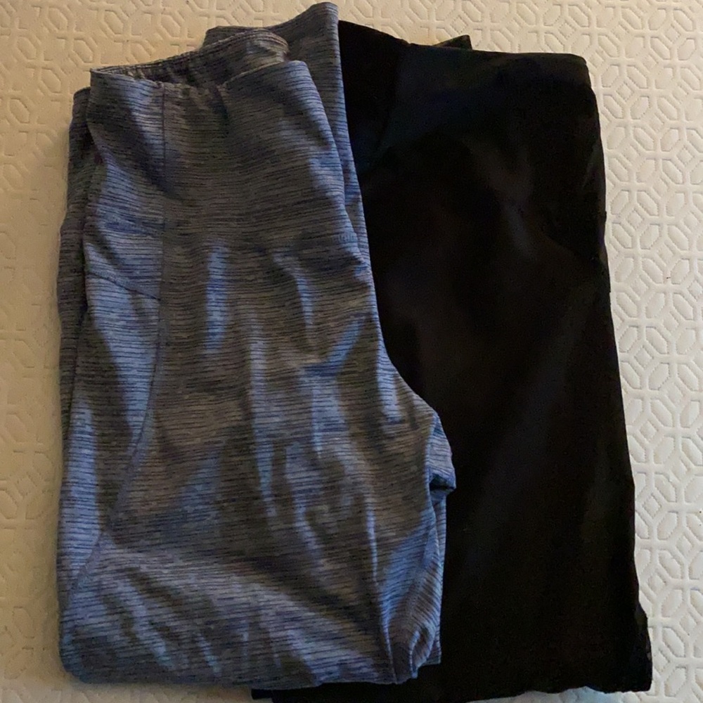 Workout shorts and pants bundle with pockets